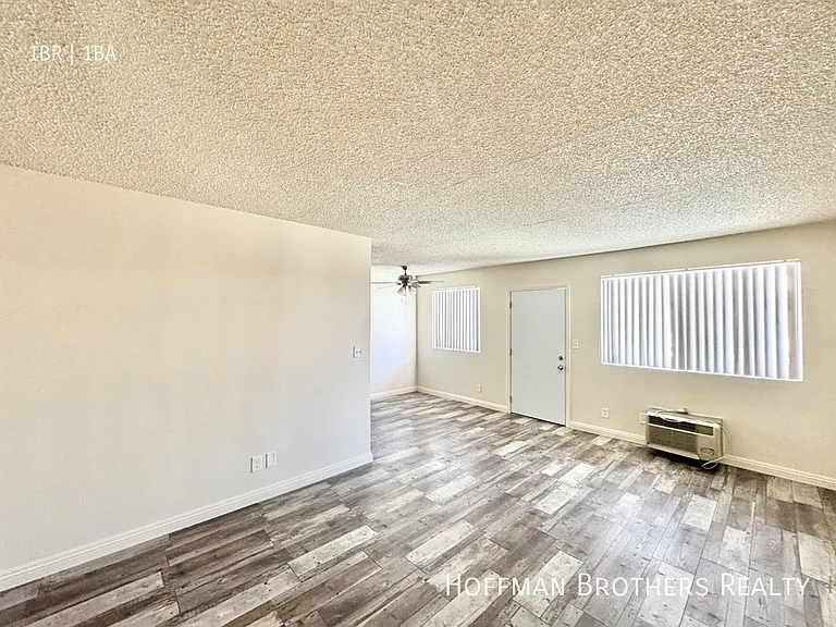 20334 Saticoy St #37 — Photo 4