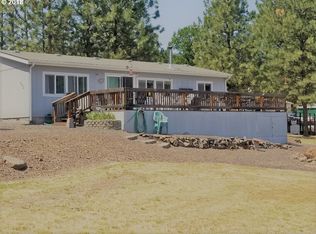 222 S Oak Rd, Tygh Valley, OR 97063