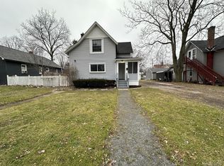58 Ahrens St, Mount Clemens, MI