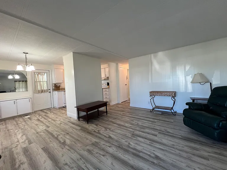 4045 White Pine Dr — Photo 8