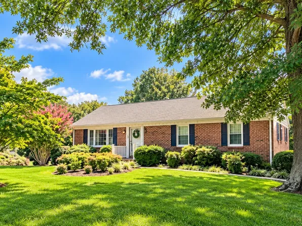 103 Old Post Rd, Lynchburg, VA 24502