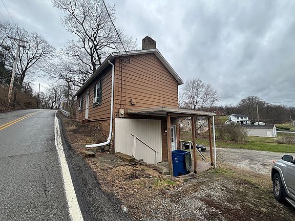 2nd image of 406 Pierson Run Rd