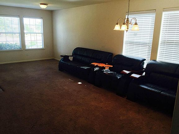 3rd image of 21450 Doral Rose Ln