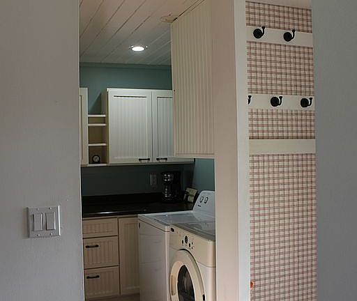 east end kitchen front door