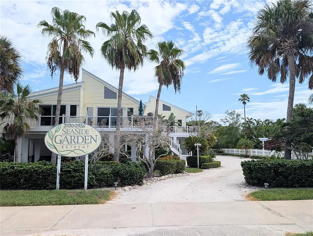 2 bed, 2.0 bath, 1433 sqft, $8,000 — Photo 1