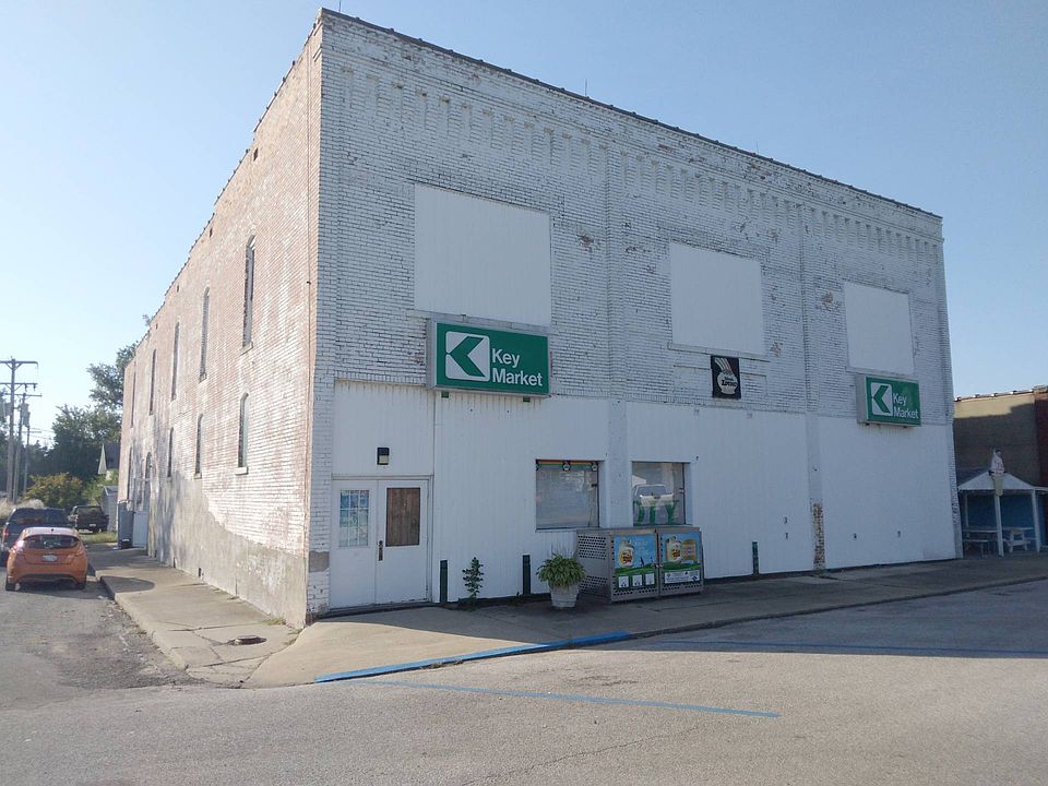 98 Mulberry St, Cisne, IL 62823 Zillow