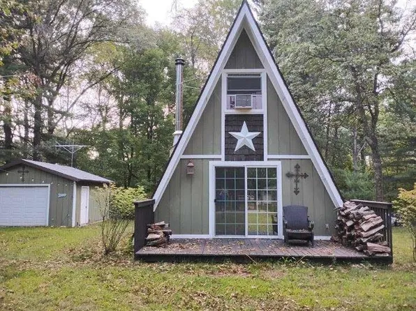 1860 West 16th Avenue, Friendship, WI 53934