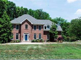 1810 Wild Fern Dr, Oak Ridge, NC 27310