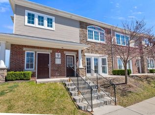 5613 Arbor Chase Dr, Ann Arbor, MI 48103