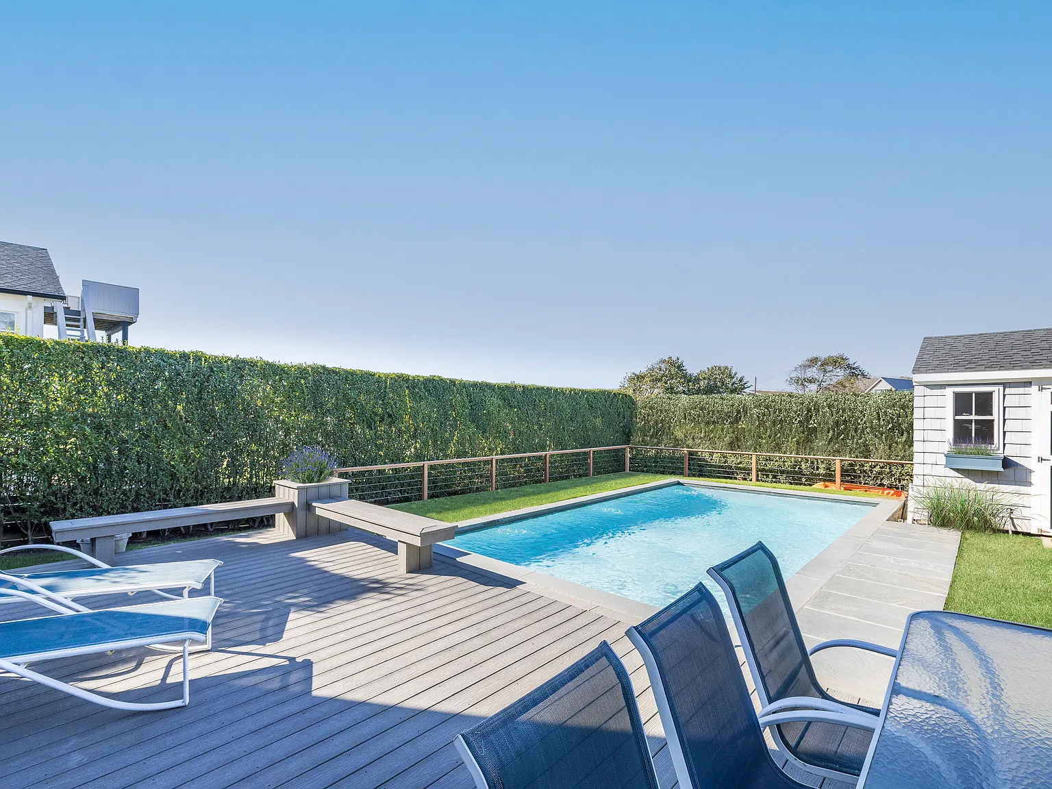 Ditch Plains Oceaviews & Pool too — Photo 1