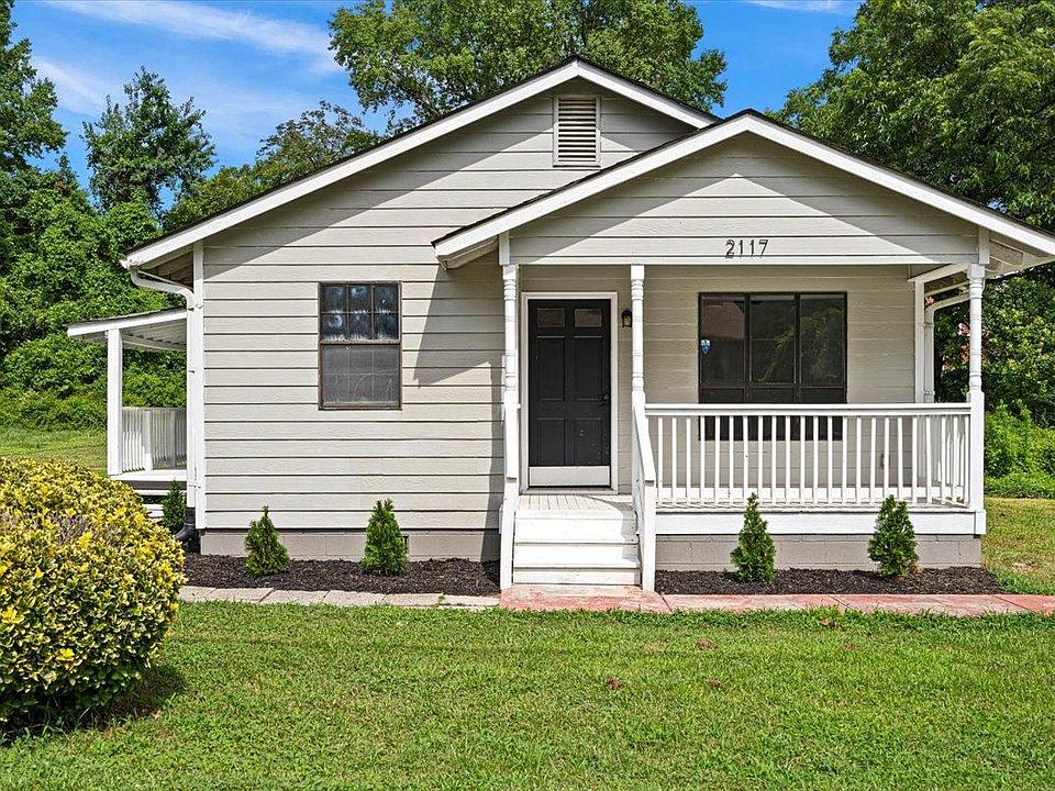 1st image of 2117 Wilson Ave
