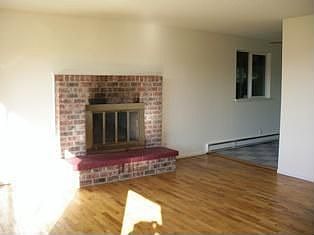 2nd image of 2221 Meridian St S