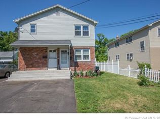 106 Broad St, Manchester, CT 06042