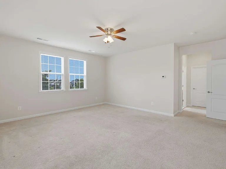 20920 Ashburn Heights Dr — Photo 38