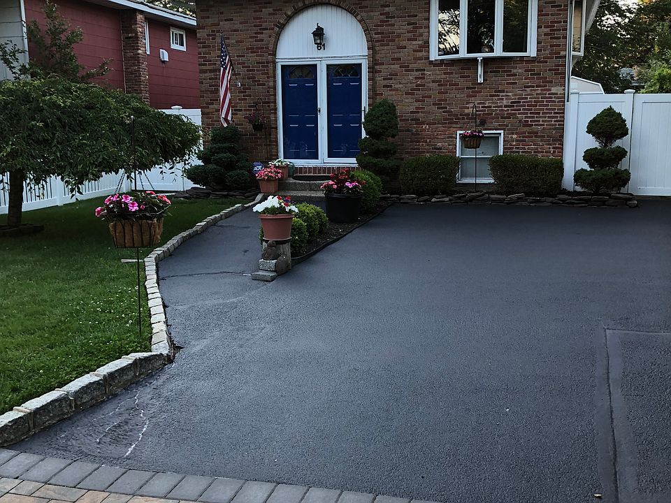 1st image of 61 9th St