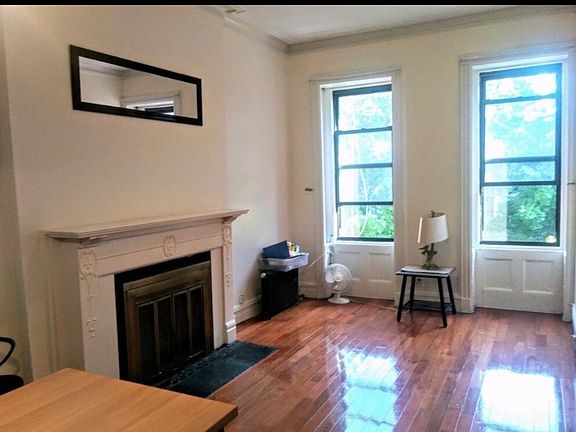 2nd image of 156 W 92nd St #4