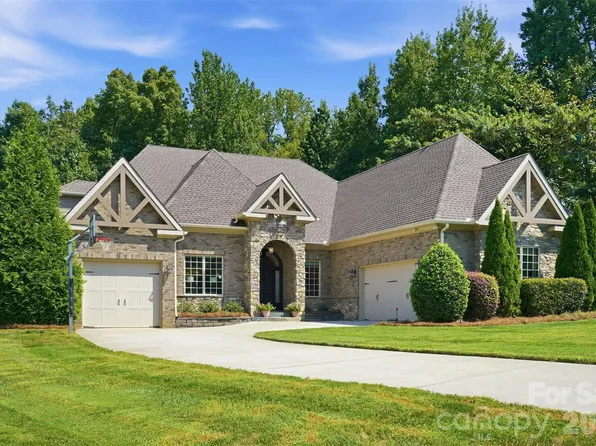 1206 Delaney Dr, Weddington, NC 28104