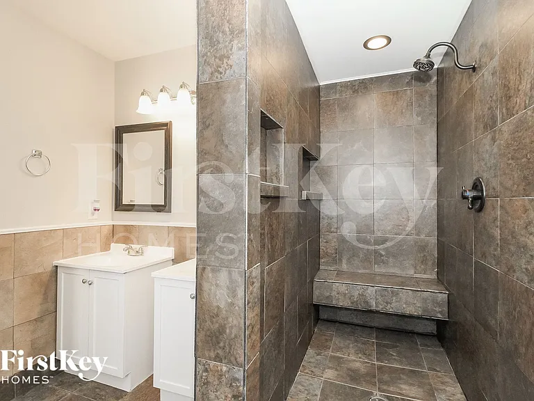 7240 Orchard Path Dr — Photo 10