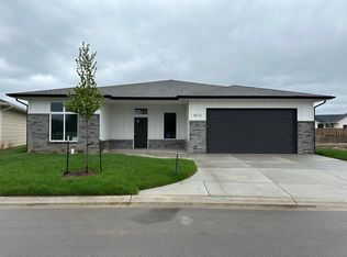 4312 N Sunny Ct, Wichita, KS 67205