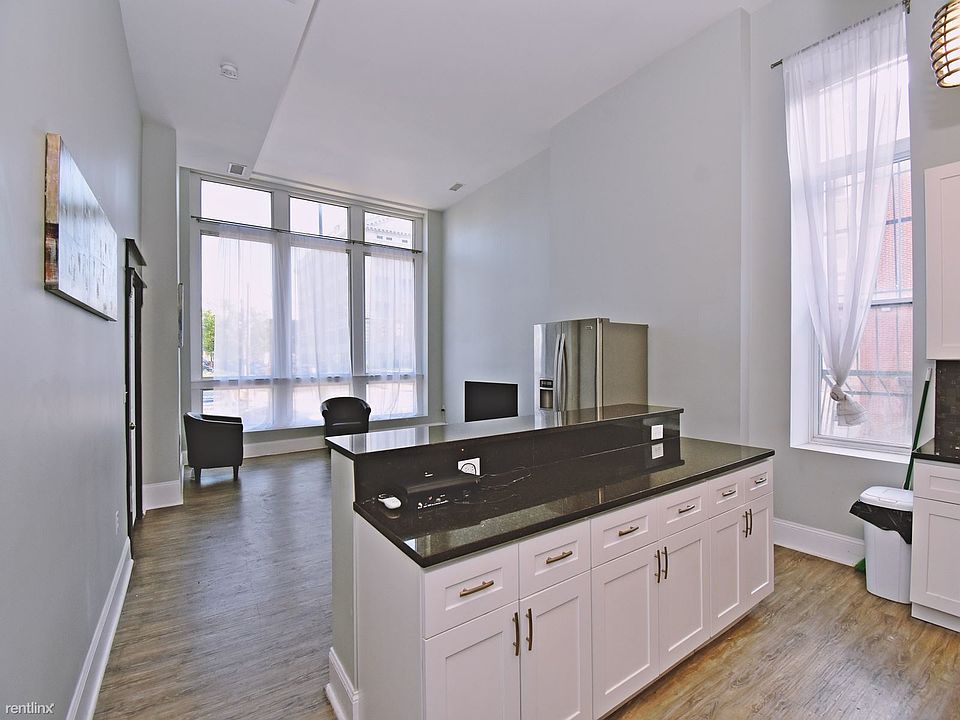 143 E. North Ave. Apt.1-Living Room3