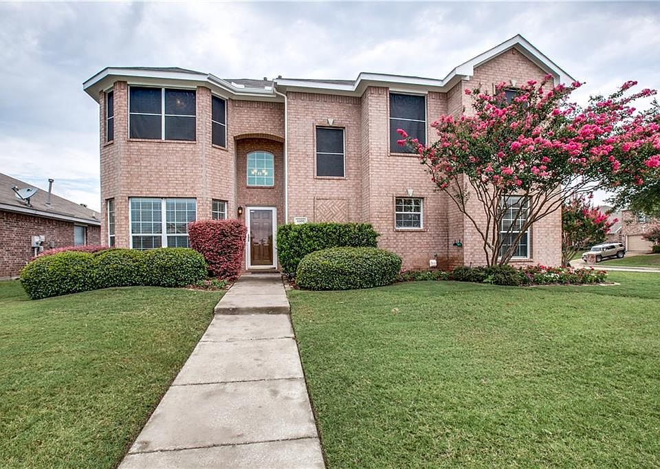 1st image of 4600 Edenwood Dr