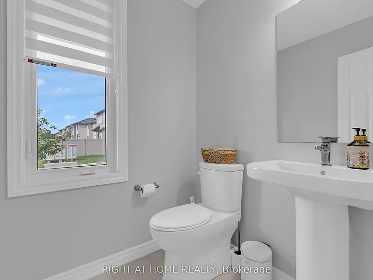 104 Unity Pl — Photo 12