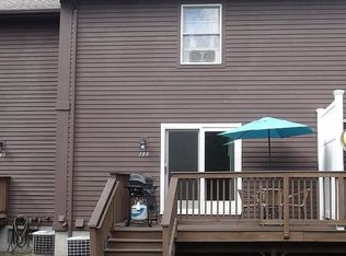 184 Candlewood Dr, Enfield, CT 06082