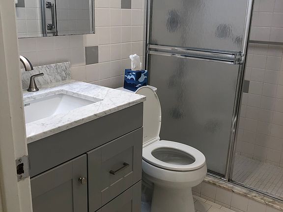 2nd image of 343 Norwich E #343