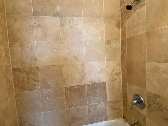 5th image of 1415 W Lunt Ave APT 505