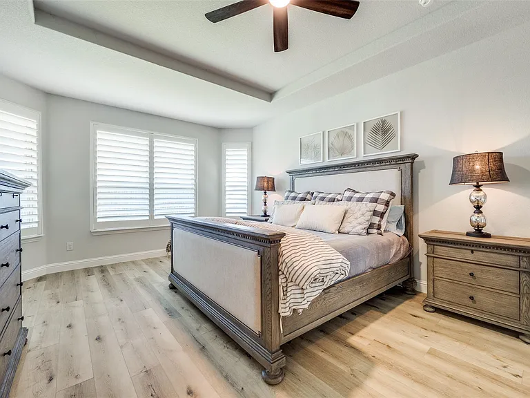 230 Fox Crossing Ln — Photo 9