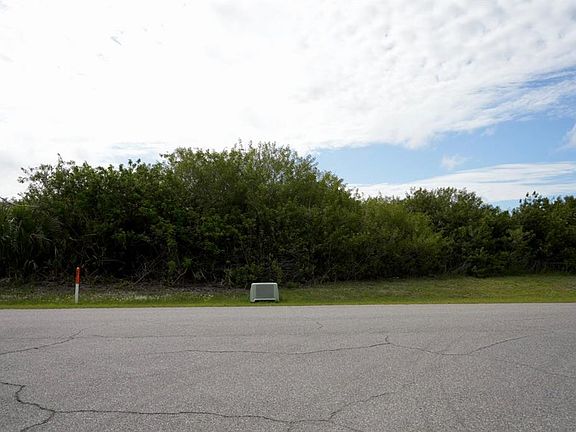 5th image of 167 Redwood Rd #7
