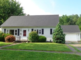 908 South St, Fremont, OH 43420