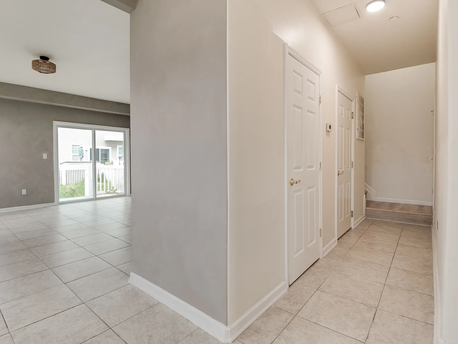 6618 Seaspray Ave — Photo 3