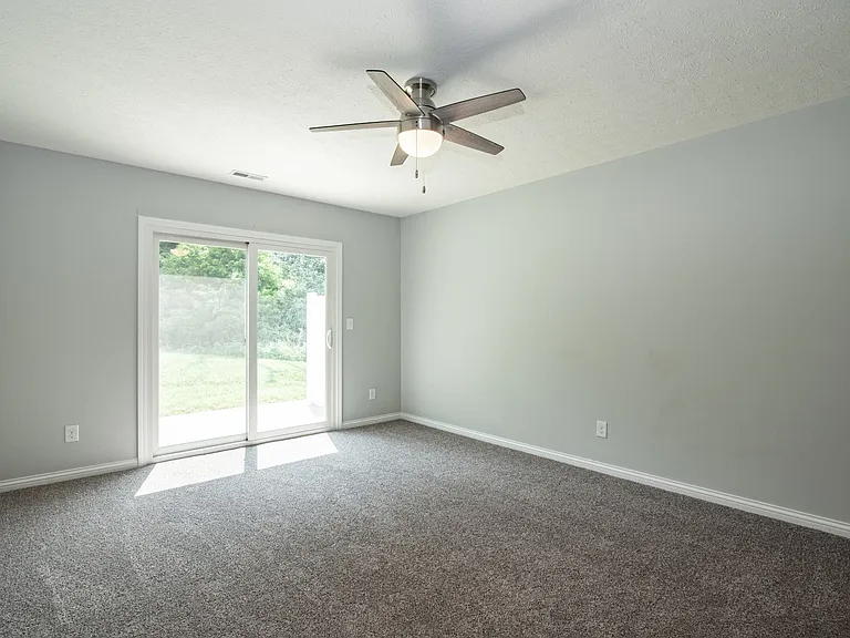 174 Creekvale Dr #A — Photo 16