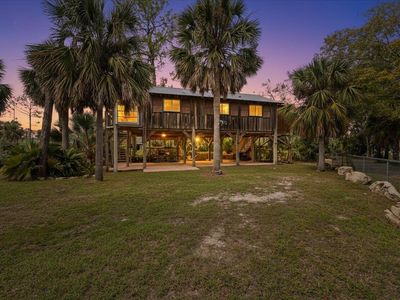 325 3rd Ave NW, Steinhatchee, FL, 32348