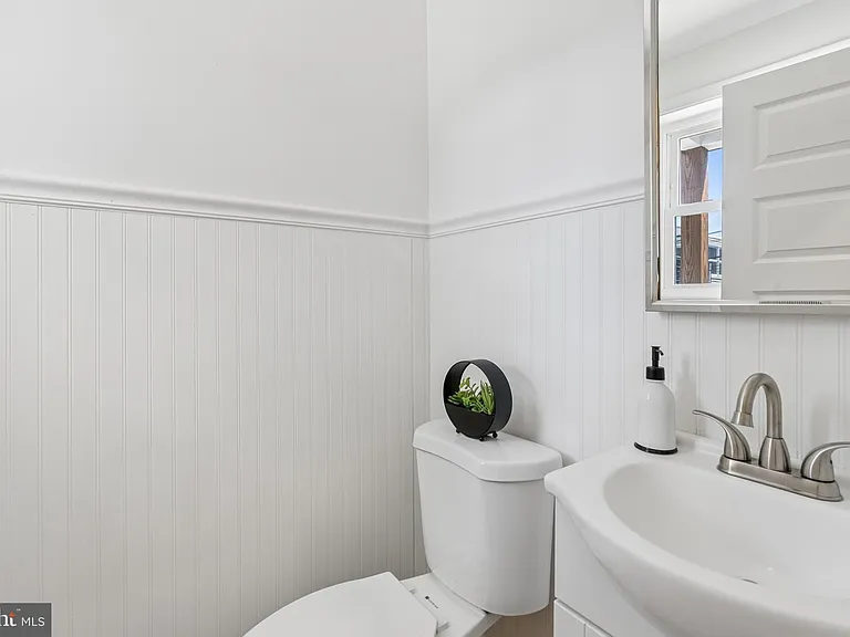1228 Patapsco St — Photo 21