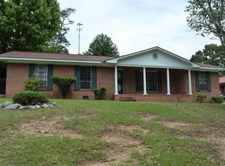 402 Oakley Dr, Columbus, GA