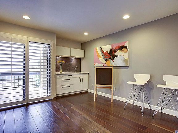 4th image of 714 Vallejo Villas #2