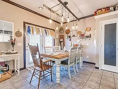 12916 Red Hawk Ln — Photo 17