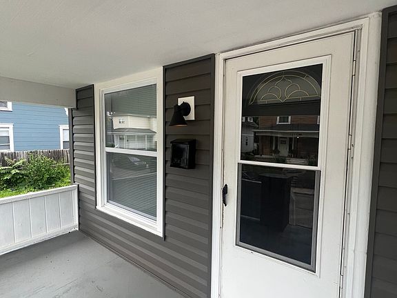 3rd image of 486 & 488 Southwood Ave #486