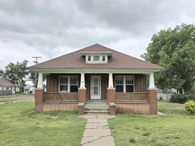500 W 15th St, Hays, KS, 67601