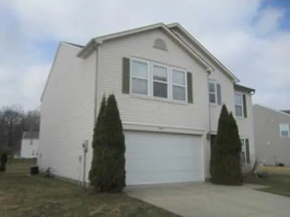 9064 Harrison Run Dr, Indianapolis, IN 46256