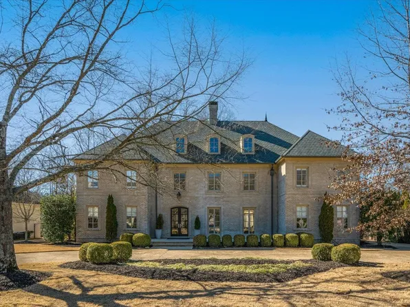 275 Cloister Green Ln, Memphis, TN 38120