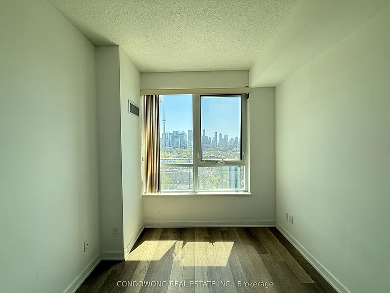181 Huron St #1202 — Photo 4