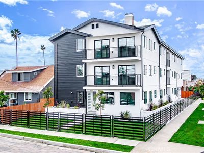 3653 Halldale Ave, Los Angeles, CA, 90018