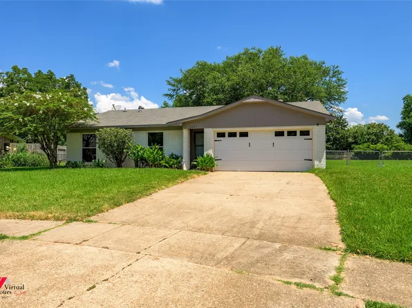 2217 General York Cir, Bossier City, LA 71112