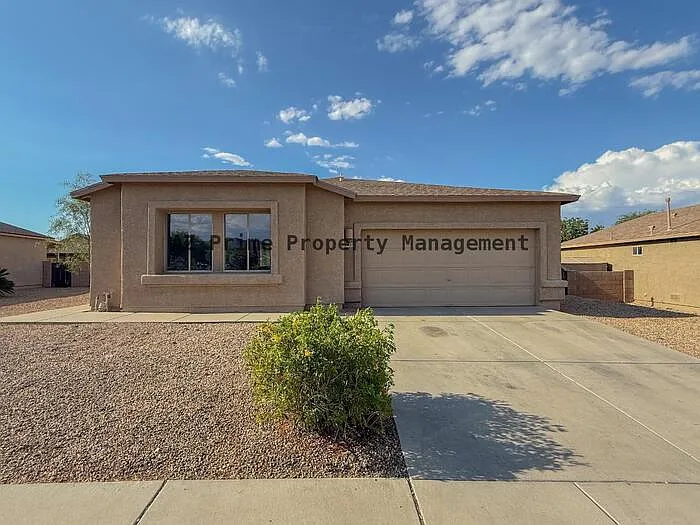 3420 W Avenida Bonita — Photo 2