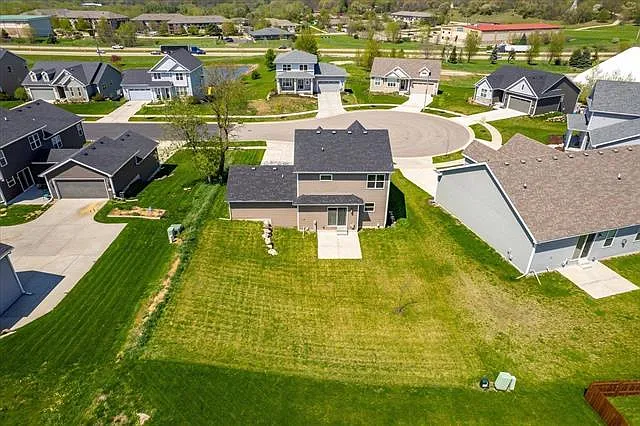 411 Steeple Point Way — Photo 27