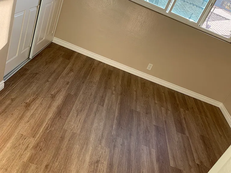 1536 W Wardlow Rd #11 — Photo 13