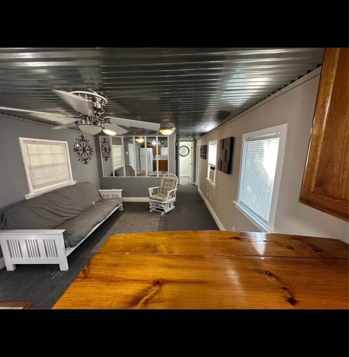 1 bed, 1.0 bath, 800 sqft, $1,000 — Photo 2